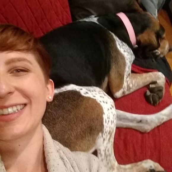 Meet your Posher, Natalie - Picture 2 of 6